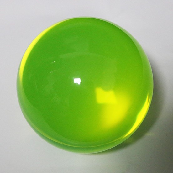 Акриловый шар 70 мм UV для контактного жонглирования светится в ультрафиолете - фото 13256